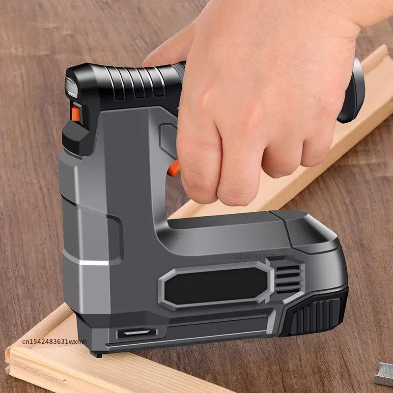 Pistola sparachiodi elettrica  - Stapler Heavy Duty recensione e prezzo